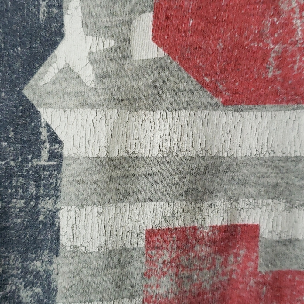 Shirt - Picture 2 of 2